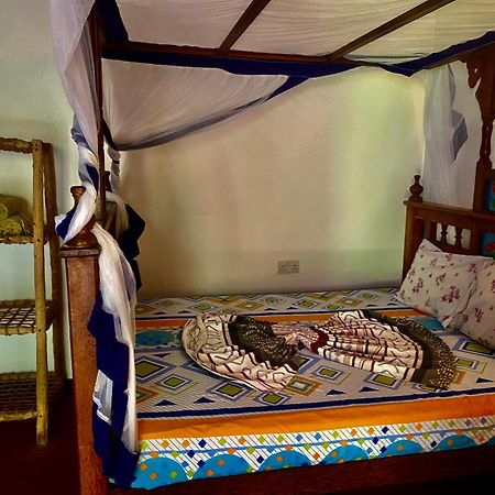 Milele Lodge Michamvi Extérieur photo