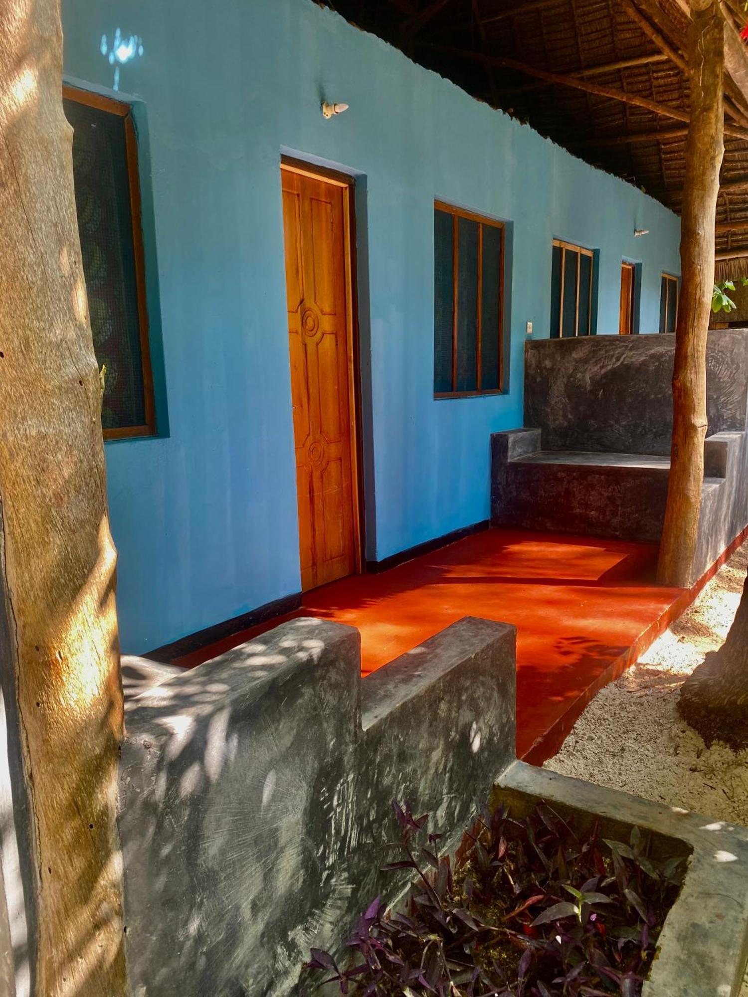Milele Lodge Michamvi Extérieur photo