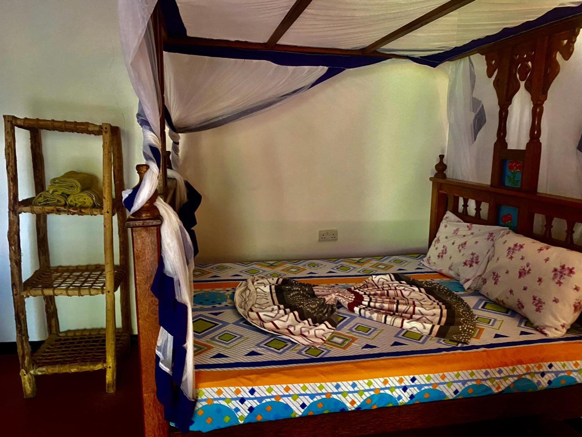 Milele Lodge Michamvi Extérieur photo