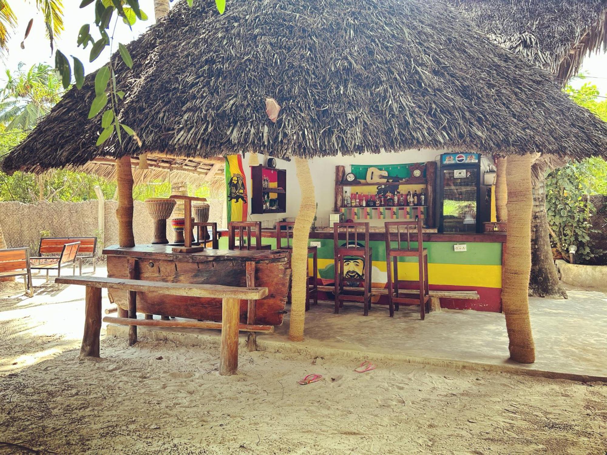 Milele Lodge Michamvi Extérieur photo
